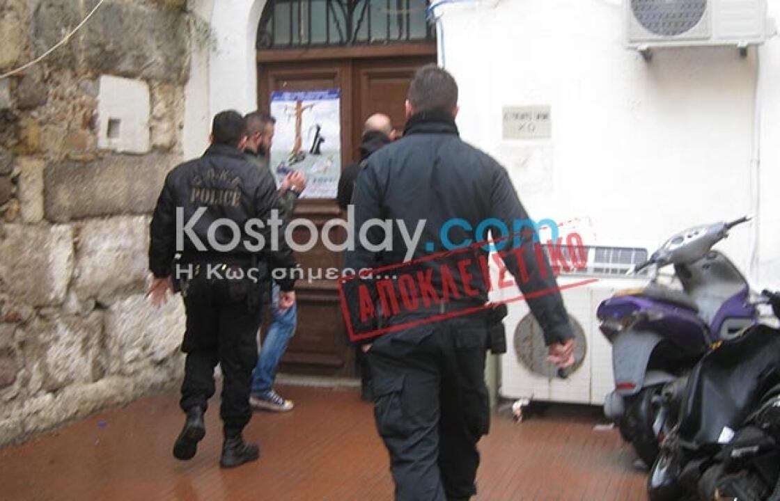 ΕΚΤΑΚΤΟ: Συνελήφθη ο δημοσιογράφος του Kosnews24.gr Γ.Λιοδάκης από τα ΜΑΤ