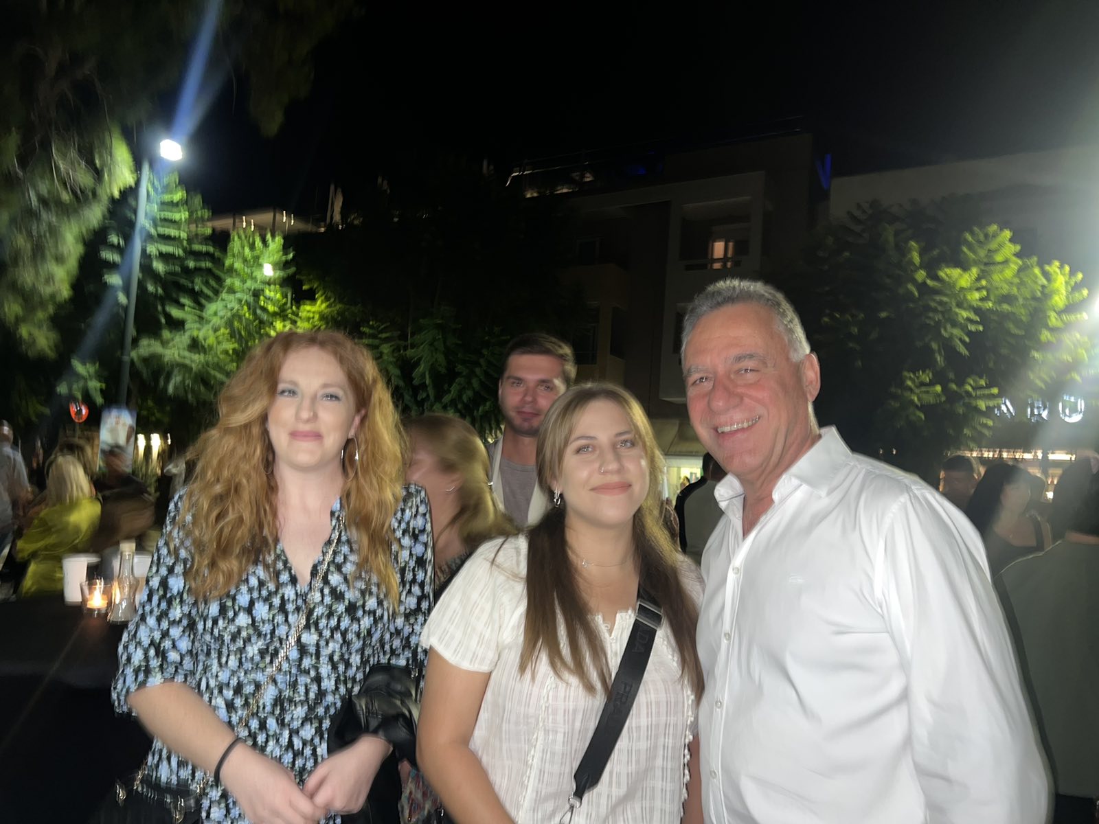 IMG-e307da74863d9985e045d71143d741ef-V.jpg