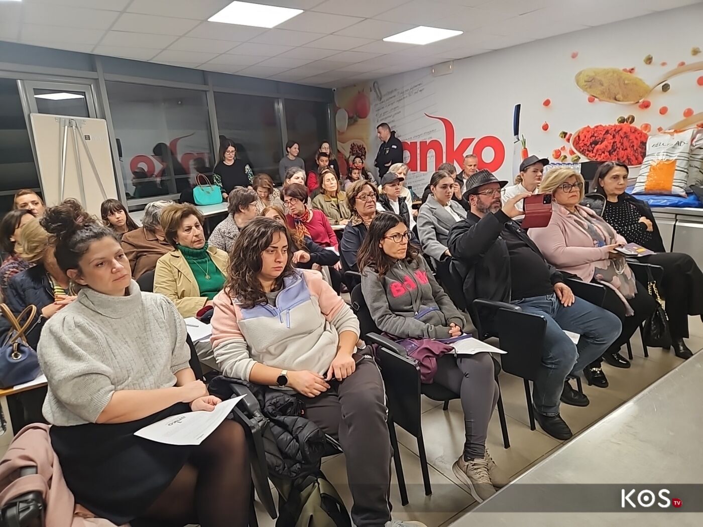 gallery_d2ad59f8c517c58047caabea52e297c4.jpg