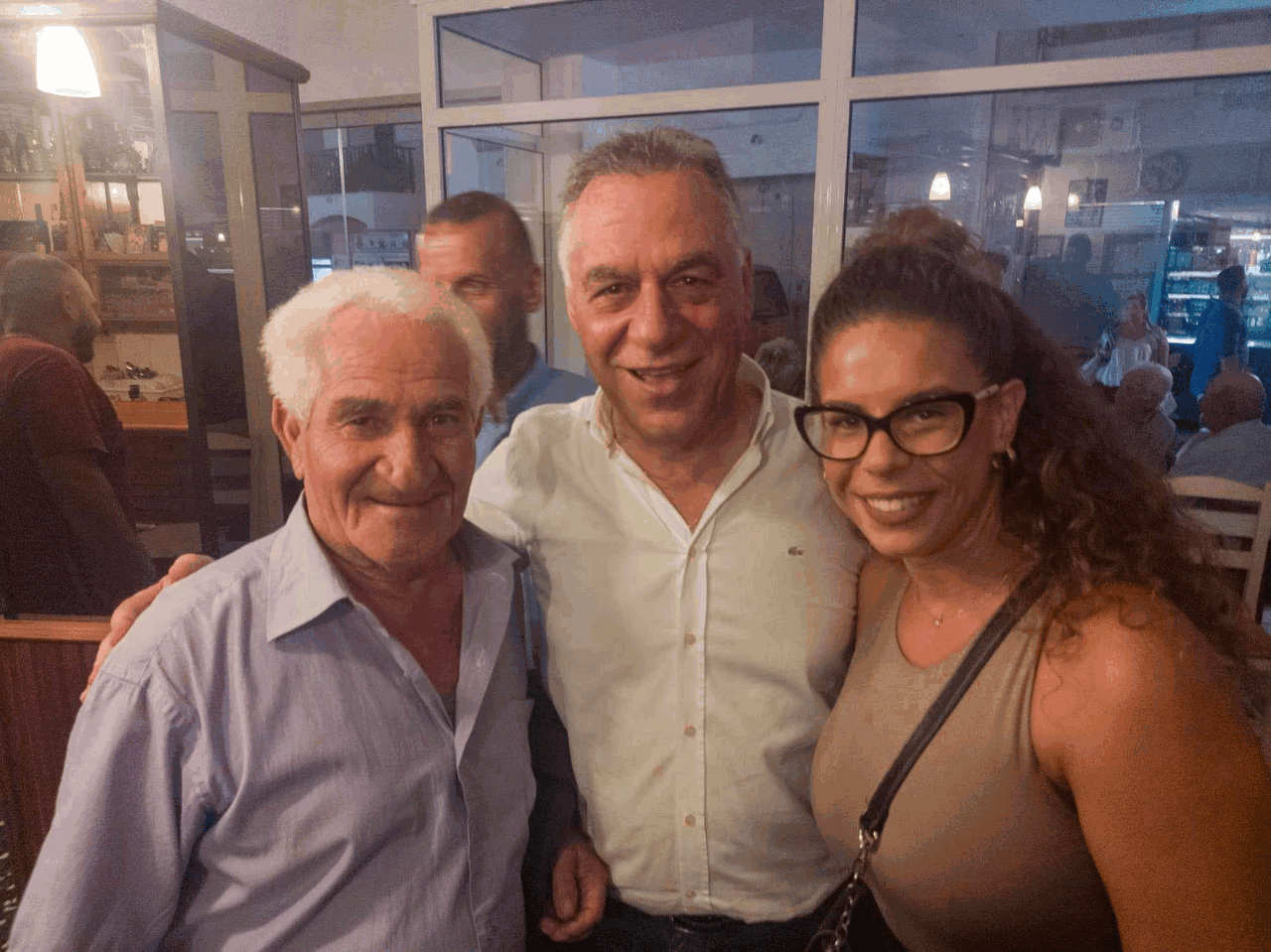 image00019.gif