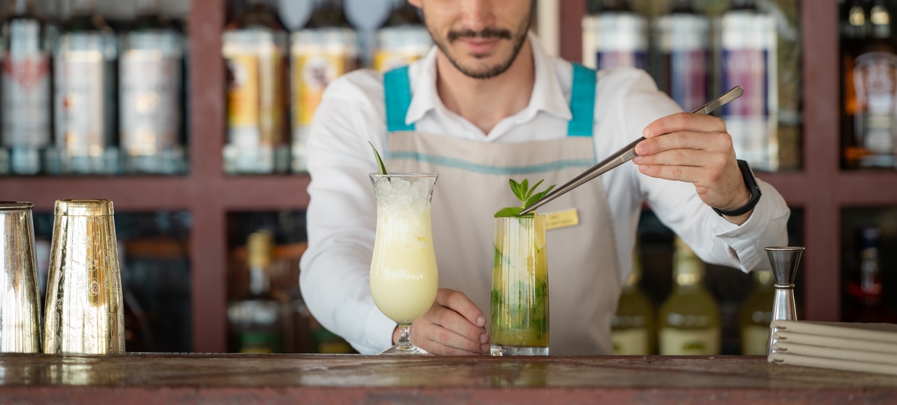 mitsis_crete_cretanvillage_main bar_4786.jpg