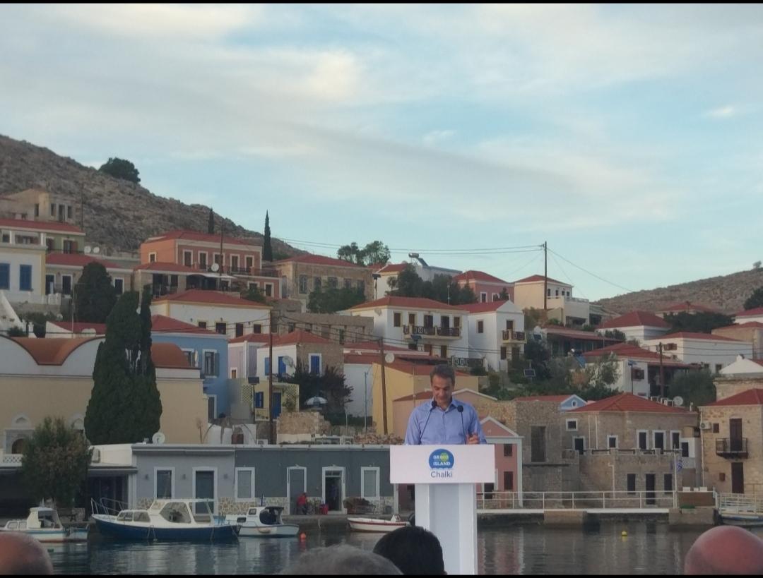 ΕΠΙΣΚΕΨΗ ΠΡΩΘΥΠΟΥΡΓΟΥ ΣΤΗ ΧΑΛΚΗ.jpg
