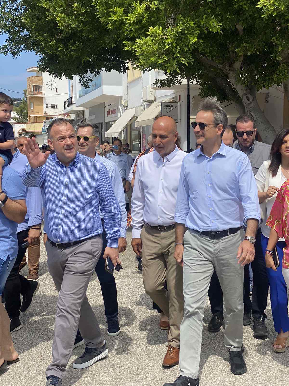 ΠΑΠΠΑΣ ΜΗΤΣΟΤΑΚΗΣ (002).jpg