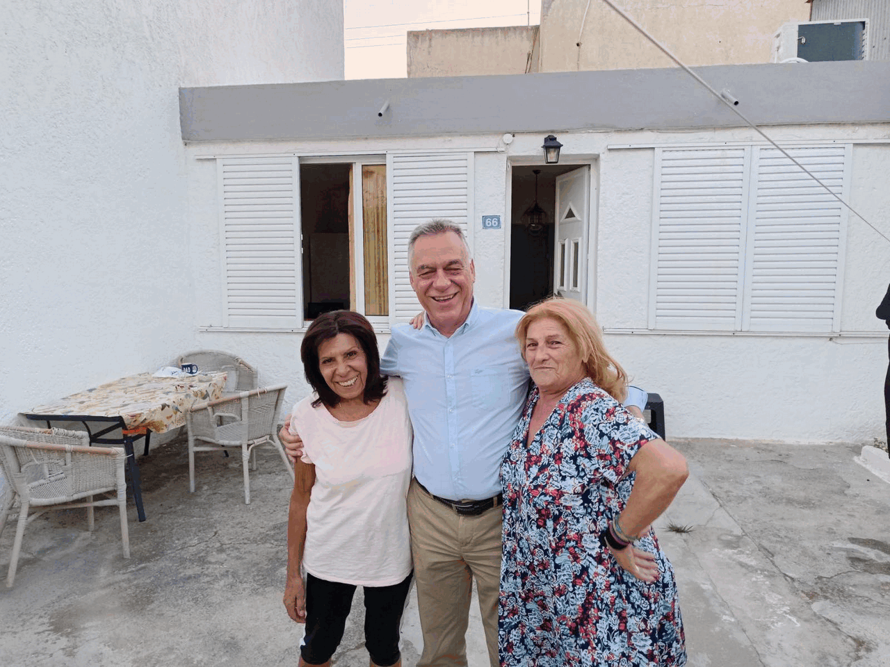 εικόνα_2023-10-01_13-31-48-013.gif