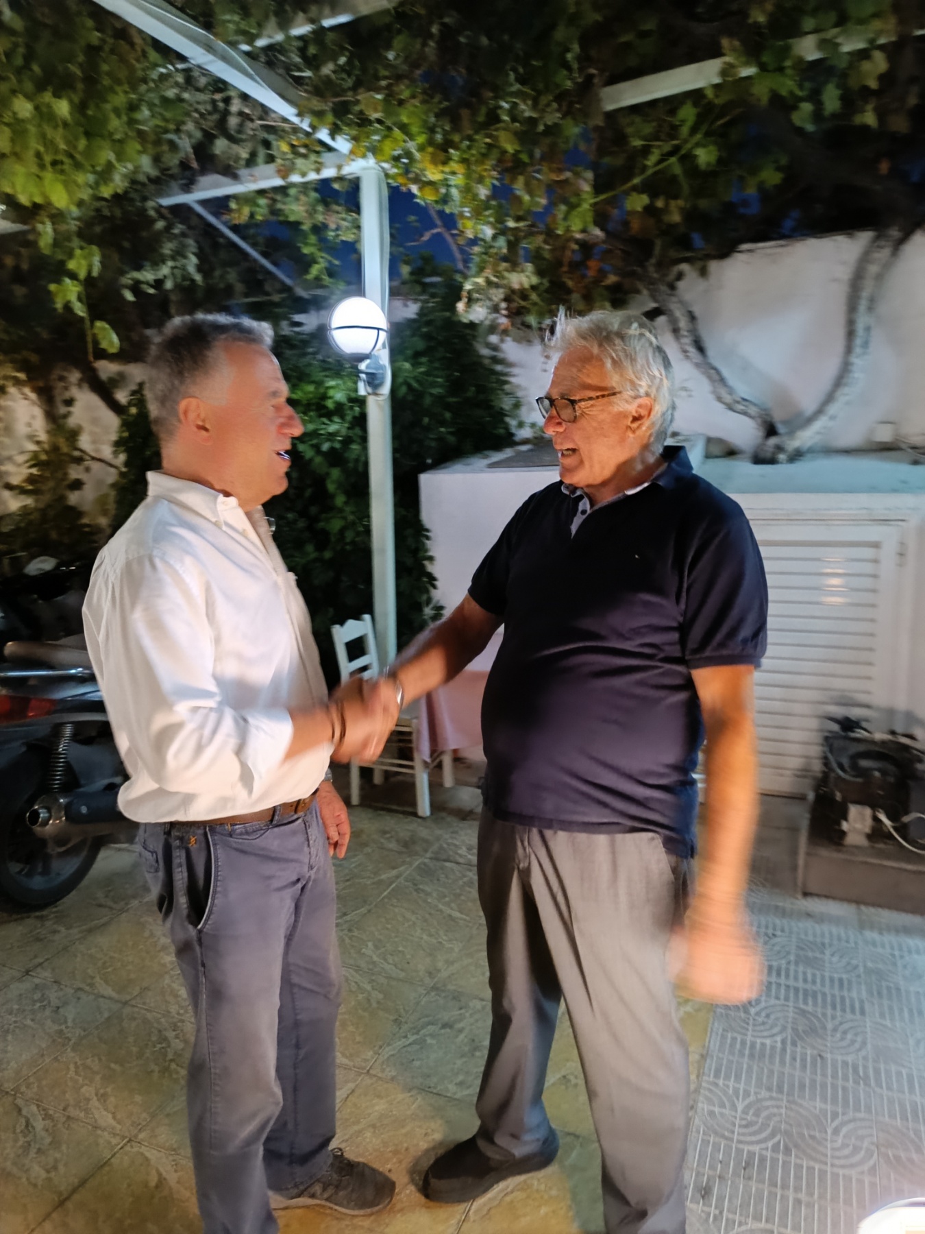 εικόνα_2023-10-03_20-40-38-359.jpg