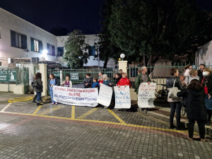 Το Σωματείο Συνταξιούχων ΙΚΑ Κω συμμετέχει στη συγκέντρωση διαμαρτυρίας του Εργατικού Κέντρου έξω από το Νοσοκομείο της Κω