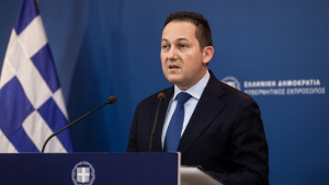 Ανοίγουν από αύριο 15 Δεκεμβρίου οι υπηρεσίες περιποίησης νυχιών