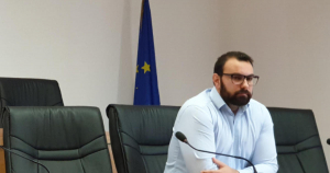 Σε συζήτηση για τα δημοτικά τέλη καλεί τους επικεφαλής των δημοτικών παρατάξεων ο Αντιδήμαρχος Κω Α. Χρυσόπουλος