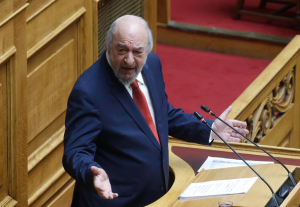 Γ. Νικητιάδης: «Στη Βουλή φέρνει το ΠΑΣΟΚ με τροπολογία τα υψηλά ασφάλιστρα υγείας»