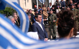 Τσίπρας από Αγαθονήσι: Τουρκικά μαχητικά ανάγκασαν σε ελιγμούς το ελικόπτερο στο οποίο επέβαινα