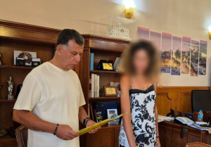 Θ. ΝΙΚΗΤΑΡΑΣ: Τραγική η υποστελέχωση! Στο ίδιο έργο θεατές. Υπογράφουν, φεύγουν...