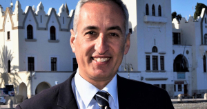 Γιάννης Κρητικός: &#039;&#039;Ο ορισμός του υποκριτή! Πονάει ο Δήμαρχος Κω περισσότερο από εμένα το σχολείο στο οποίο είμαι Διευθυντής και στο οποίο υπηρετώ επί 35 χρόνια;&#039;&#039;