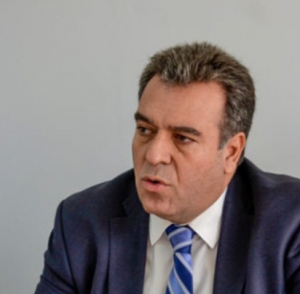 ΜΑΝΟΣ ΚΟΝΣΟΛΑΣ: Η Κάλυμνος σημείο αναφοράς και πρότυπο για την ανάπτυξη του αναρριχητικού τουρισμού