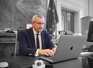 Πρόσκληση για την υποβολή προτάσεων Λειτουργίας Κέντρων Διημέρευσης - Ημερήσιας Φροντίδας Ατόμων με Αναπηρία στο Επιχειρησιακό Πρόγραμμα «Νότιο Αιγαίο 2021-2027», απευθύνει ο Περιφερειάρχης