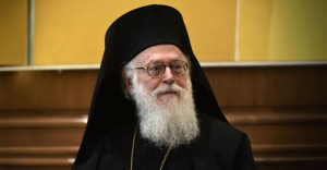 Εκοιμήθη ο Αρχιεπίσκοπος Αλβανίας Αναστάσιος