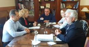 Με Κυρίτση και Ρούφα ο δημόσιος διάλογος στην Καρδάμαινα - Συντονίστρια η δημοσιογράφος Ε. Σταθοπούλου - Θα απουσιάζει από τον πρώτο δημόσιο διάλογο η κ. Μακρή