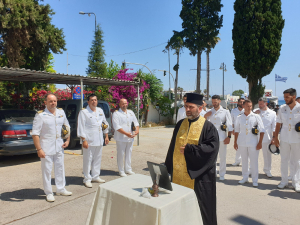 Στην Κω το πλοίο του Πολεμικού Ναυτικού ΤΠΚ ΒΟΤΣΗΣ. Η κατάθεση στεφάνου στο Μνημείο Πεσόντων Ιμίων στο Λιμεναρχείο. ΦΩΤΟ &amp; ΒΙΝΤΕΟ
