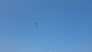 ΧΡΟΝΙΑ ΠΟΛΛΑ ΕΛΛΑΔΑ! Η πτήση των 2 μαχητικών F-16 πάνω από την Κω για την επέτειο της 25ης Μαρτίου. ΦΩΤΟ &amp; ΒΙΝΤΕΟ