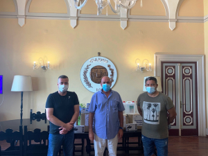 Έπαρχος Κω –Νισύρου:  Παραδόθηκε υγειονομικό υλικό στο  Σύνδεσμο ιδιοκτητών Ταξί  και στην Ένωση ραδιοταξί Κω
