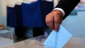 Δημοσκόπηση από την εταιρεία Opinion για τις περιφερειακές εκλογές. Δείτε τις ερωτήσεις