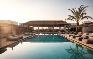 Thomas Cook : Αναστολή καταβολής ΦΠΑ ως 31 Μαρτίου για συναλλασσόμενους με την εταιρεία