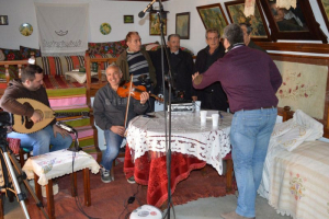 Ετοιμάζεται η έκδοση βιβλίου με θέμα τη μουσικοχορευτική παράδοση των οικισμών της Κω - Τι θα περιλαμβάνει