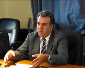 ΜΑΝΟΣ ΚΟΝΣΟΛΑΣ: «Η στρατηγική ήττα του ΣΥΡΙΖΑ πρέπει να ολοκληρωθεί στις εθνικές εκλογές»