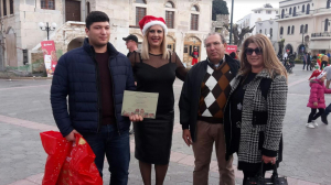 Ο ωραιότερος χριστουγεννιάτικος διάκοσμος βιτρίνας σε εμπορικό κατάστημα και χώρο σε οικία, στην Κω - Ποιοι βραβεύθηκαν