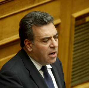 ΜΑΝΟΣ ΚΟΝΣΟΛΑΣ: Δάνεια κεφαλαίου κίνησης για τους ιδιοκτήτες των πρακτορείων ΟΠΑΠ