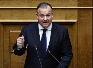 Γιάννης Παππάς στη Βουλή: «Δεν θα επιτρέψουμε να γίνει η τραγωδία των Τεμπών αντικείμενο πολιτικής εκμετάλλευσης»
