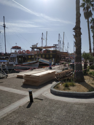 Η επίσημη ανακοίνωση του Δήμου Κω για την κατασκευή του ξύλινου δαπέδου στο λιμάνι