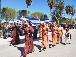 Η παρέλαση της 25ης Μαρτίου στην πόλη της Κω - Πλούσιο Φωτορεπορτάζ