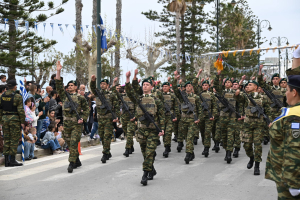 Η παρέλαση του στρατού στην Κω, για την 25η Μαρτίου
