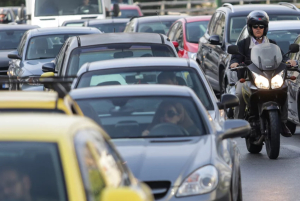 Λήγει η προθεσμία για τα τέλη κυκλοφορίας 2025