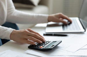 Διαθέσιμη η πλατφόρμα «Know Your Business» - Επικαιροποίηση στοιχείων των νομικών προσώπων στις τράπεζες ηλεκτρονικά
