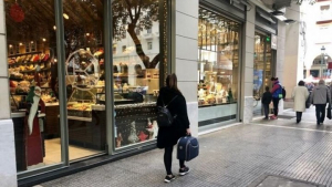 Άρση Μέτρων: Ποιες επιχειρήσεις ανοίγουν τη Δευτέρα - Ωράριο και κανόνες