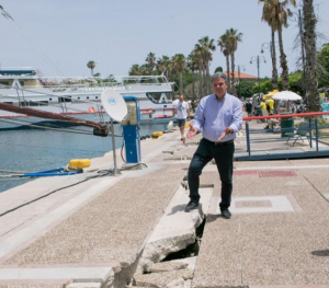 Ο Μανώλης Γλυνός σε Κω και Νίσυρο. ΦΩΤΟ