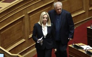 Σκανδαλίδης και Κατρίνης νέοι κοινοβουλευτικοί εκπρόσωποι του ΚΙΝΑΛ, στη θέση του Λοβέρδου