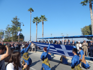 Η παρέλαση στην Κω για την Εθνική Επέτειο της 28ης Οκτωβρίου του 1940. ΦΩΤΟ