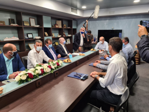 Στη Σαντορίνη συνεδρίασε το Δ.Σ. του ΦΟ.Δ.Σ.Α. Ν. ΑΙΓΑΙΟΥ με την παρουσία του Υπουργού Περιβάλλοντος, Κωστή Χατζηδάκη