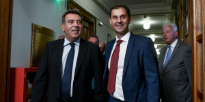 Υπουργός Χ. Θεοχάρης και Υφυπουργός Τουρισμού κ.Μ. Κόνσολας: Ο ελληνικός τουρισμός «ξανά-ανοίγει» τις πύλες του