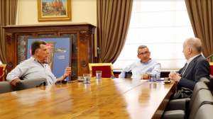 Νέα εποχή στην αυτοδιοίκηση εγκαινιάζει το κοινό μέτωπο Περιφέρειας και Δήμων Ρόδου και Κω - Συνεργασία Χατζημάρκου, Καμπουράκη και Νικηταρά