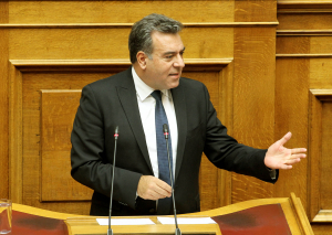 Μάνος Κόνσολας: Η ηλεκτροκίνηση ξεκίνησε από την Αστυπάλαια και πρέπει να συνεχιστεί και στα άλλα νησιά