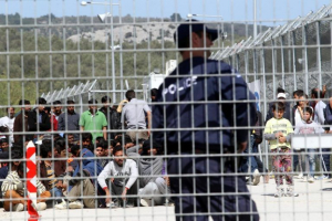 Περιορίζεται η κυκλοφορία των μεταναστών που μένουν στα HOT SPOTS - Προχωρούν και τα έργα περίφραξης. Αναλυτικά τα μέτρα