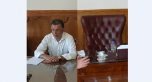 Το ποδήλατο και η καρέκλα του Δημάρχου! Οι πρώτες συμβολικές κινήσεις του Θεοδόση Νικηταρά