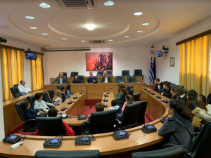 Δήμος Κω: “Μία ακόμα όμορφη έκπληξη: τα παιδιά του Γυμνασίου Κεφάλου στο Δήμαρχο κ. Γιώργο Κυρίτση.”