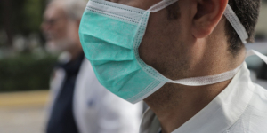 Υποχρεωτική η χρήση μάσκας σε όλες τις εκδηλώσεις των Θερινών Ιπποκρατείων