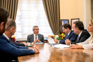 Συνάντηση του περιφερειάρχη με την πολιτική ηγεσία του υπουργείου Τουρισμού