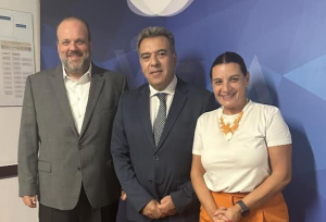 Πρωτοβουλία του Μάνου Κόνσολα για επιδοτούμενα προγράμματα κατάρτισης για τους εποχικούς εργαζόμενους στον τουρισμό και στην εστίαση, τη χειμερινή περίοδο