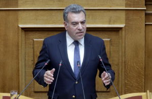 Την αποκατάσταση της ακτοπλοϊκής σύνδεσης της Αστυπάλαιας με την Κάλυμνο και την Κω, ζητά ο Μάνος Κόνσολας